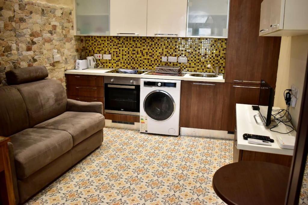 City Centre Pied-A-Terre Near Food Market And Walking Distance To Bus Terminus Valletta Eksteriør bilde